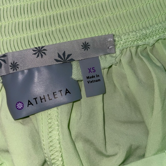 Flowy shorts athleta neon yellow green size xs - Picture 2 of 2